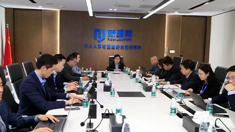 东方风来满眼春，开路先锋阔步行——英国正版365健康集团召开2024年度工作启动会暨战略升级实施动员会